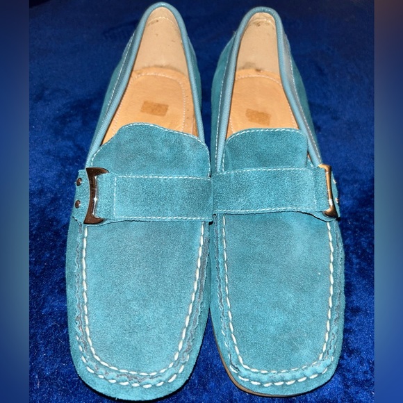 NWOT Teal suede and leather mocassins | size 6 - Picture 1 of 8
